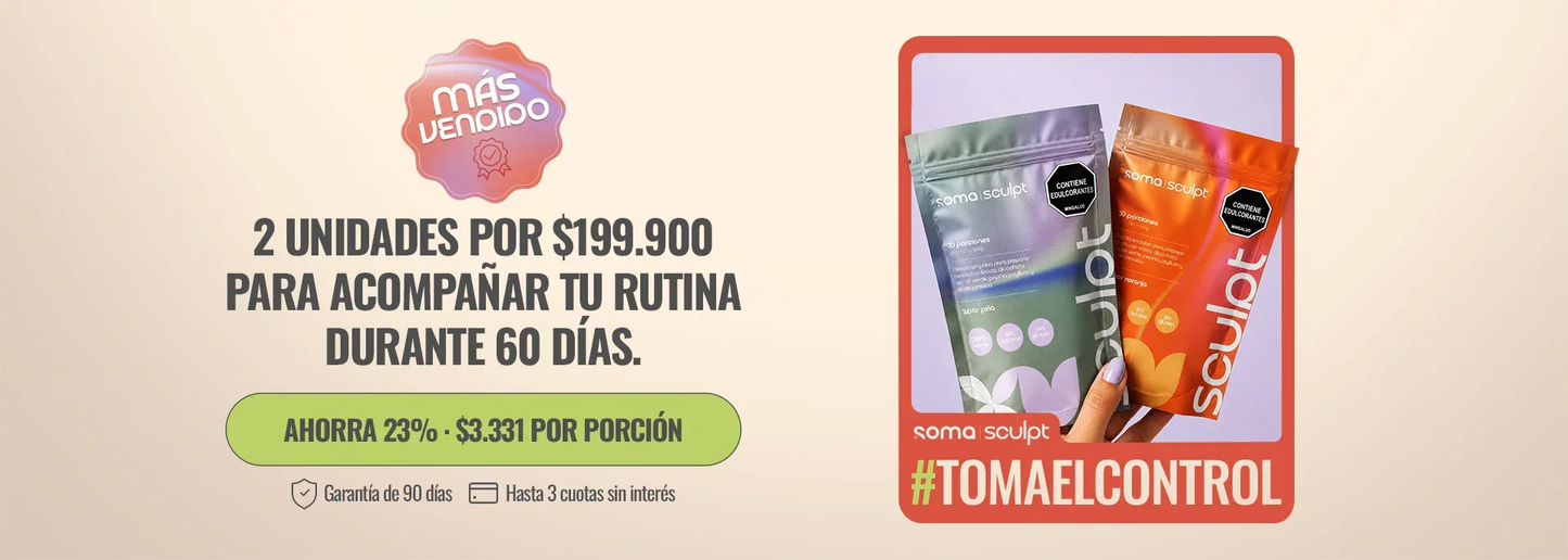 Mano sosteniendo dos bolsas de SOMA Sculpt, sabor piña y naranja, para rutina diaria con fibra y saciedad. Oferta: 2 unidades por $199.900.